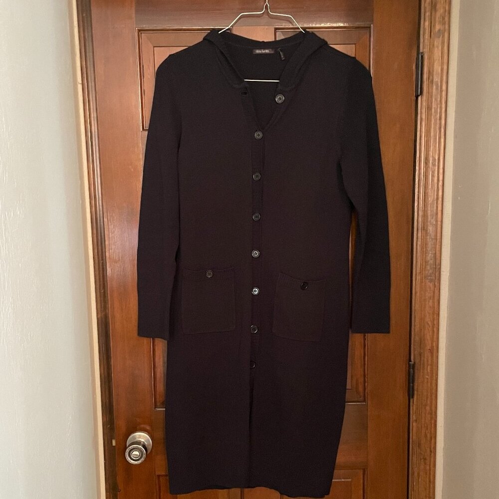 Size Large Daisy Fuentes long hooded sweater coat